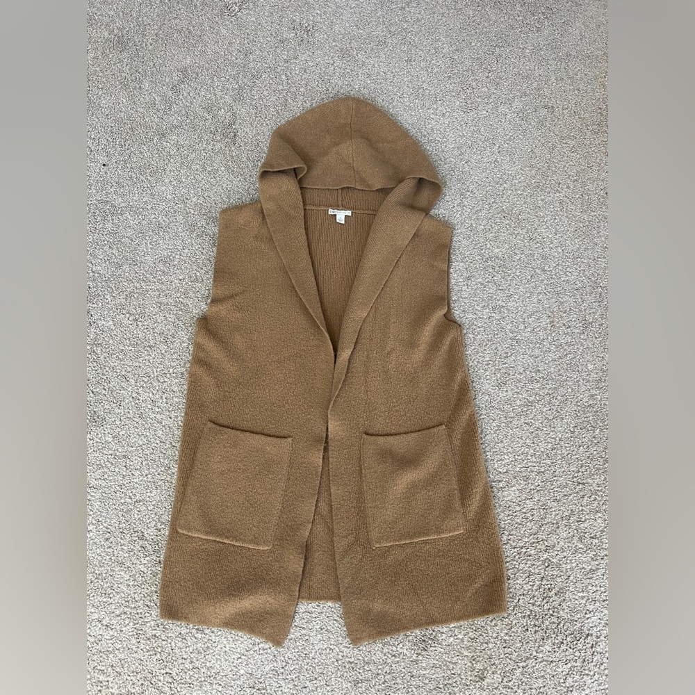 Cato Camel Knit Hooded Sweater Vest Layering Piece Oversized Size Small